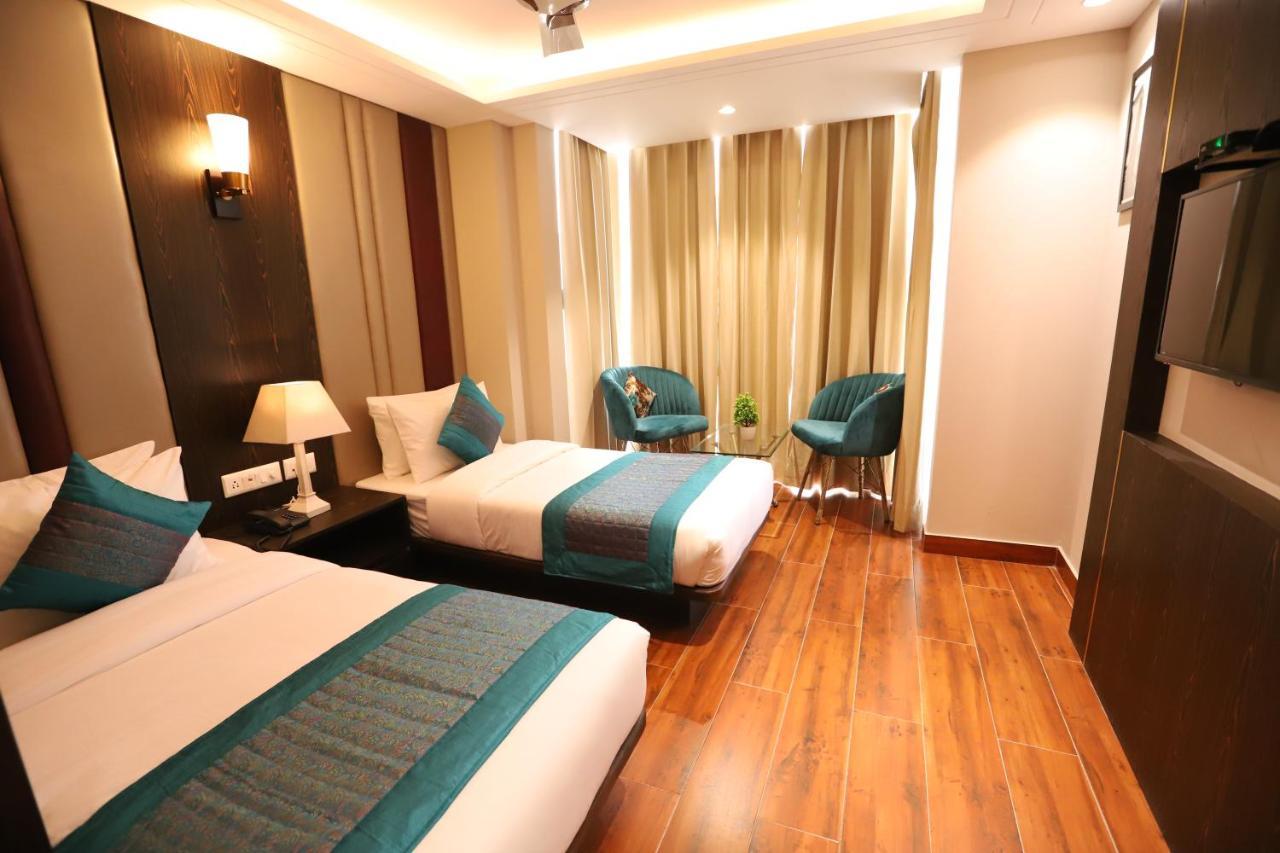 Hotel The Magic Tree - Paharganj Нью-Дели Экстерьер фото