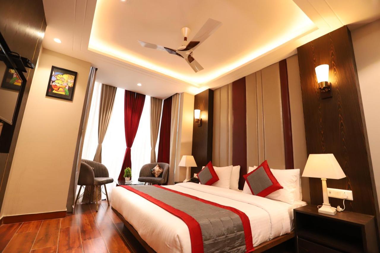 Hotel The Magic Tree - Paharganj Нью-Дели Экстерьер фото