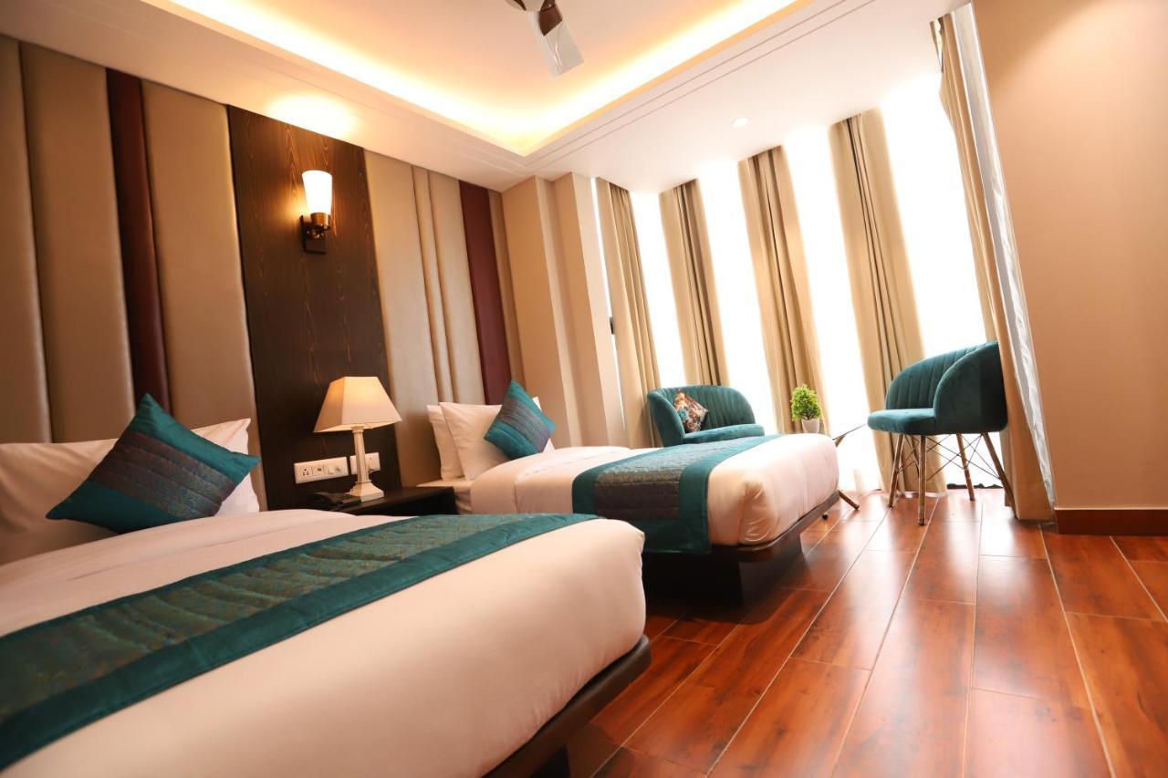 Hotel The Magic Tree - Paharganj Нью-Дели Экстерьер фото