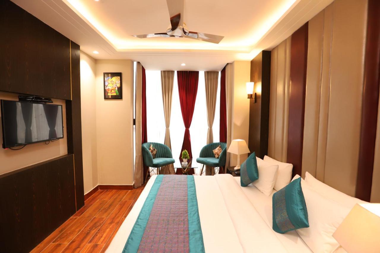 Hotel The Magic Tree - Paharganj Нью-Дели Экстерьер фото