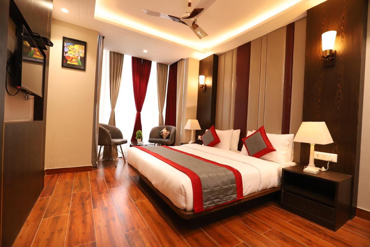 Hotel The Magic Tree - Paharganj Нью-Дели Экстерьер фото